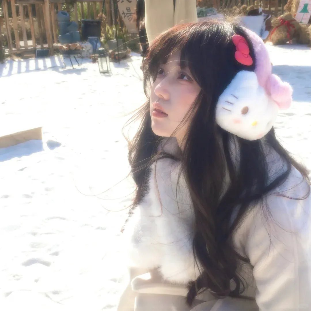 LadyGaga:神彩巡回演唱会